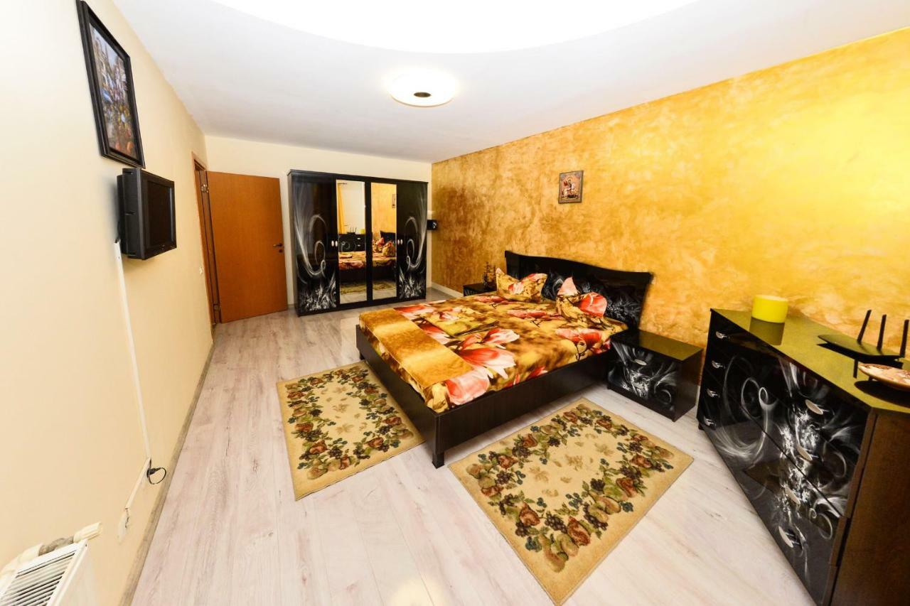 Apartament Bogdan Мамая Екстериор снимка